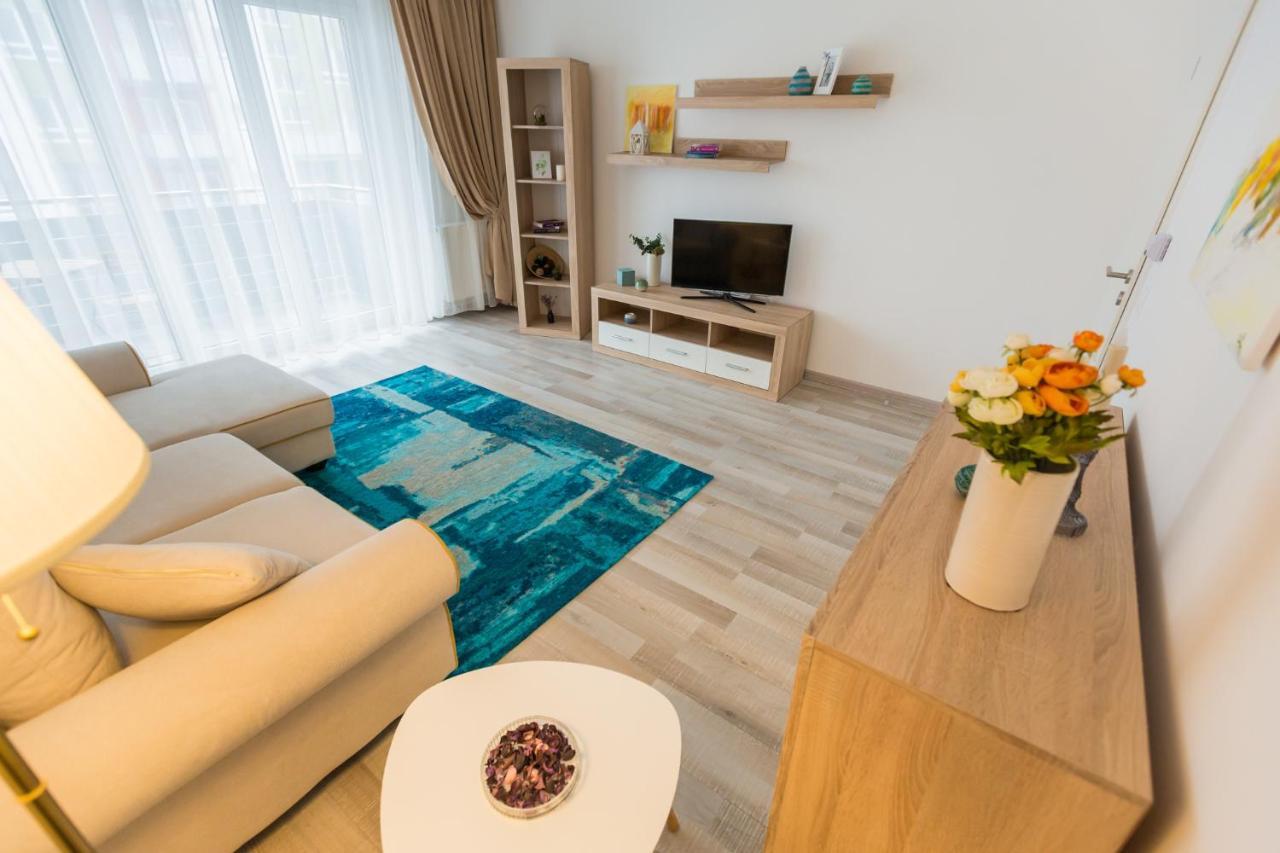 Apartament cu balcon