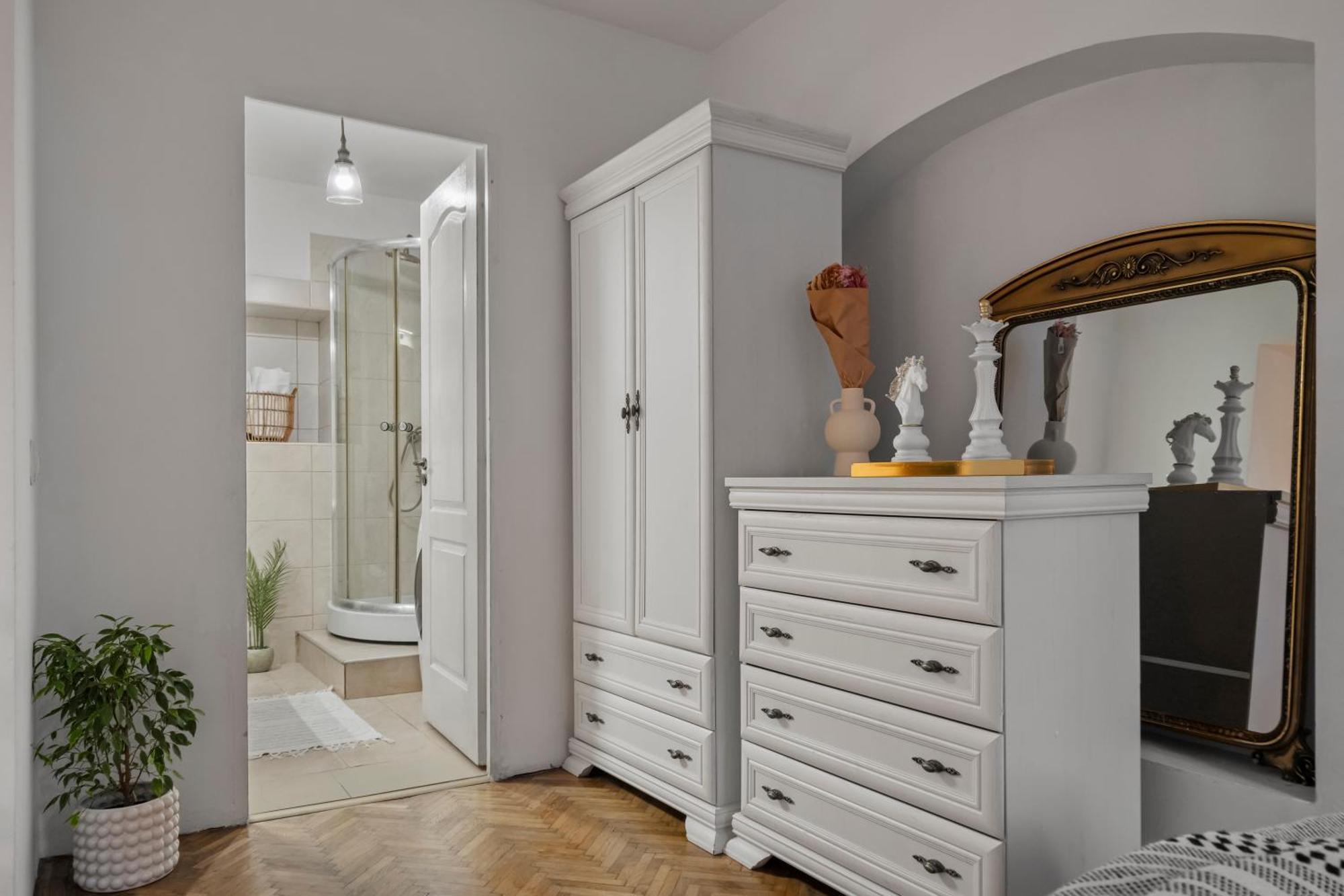 Apartament cu 1 dormitor