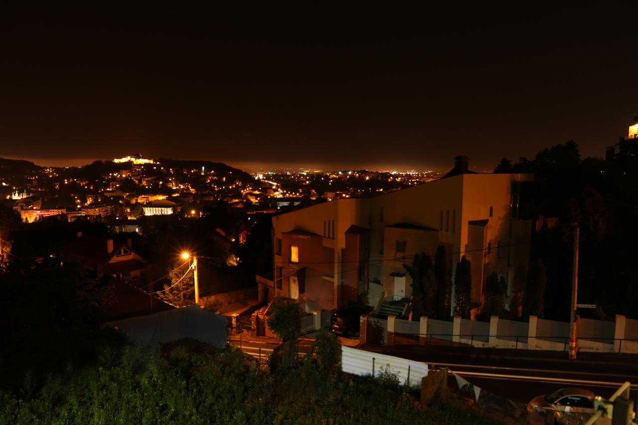 Apartament cu balcon