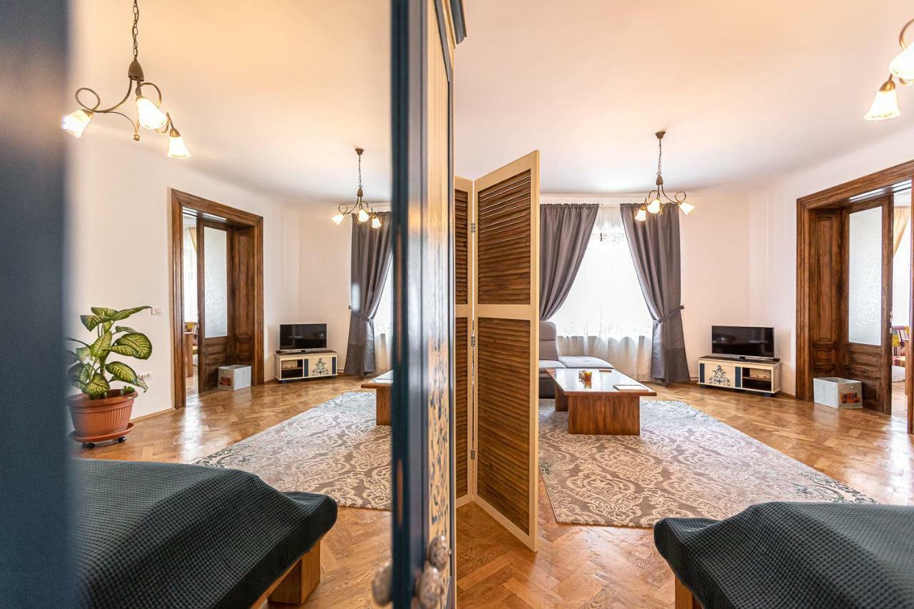 Deluxe Apartment,904605955:JPEG