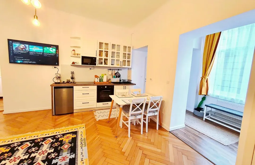 Jasmine Serenity Apartment - Central, Behind Black Church-1