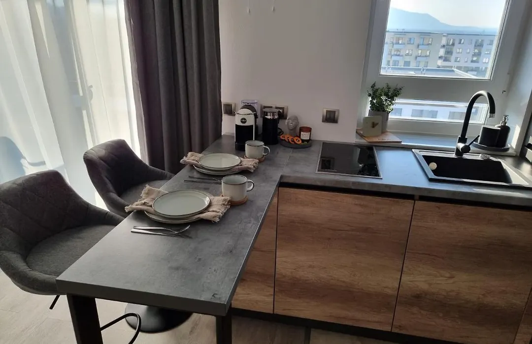 Bravisa Apart View-1