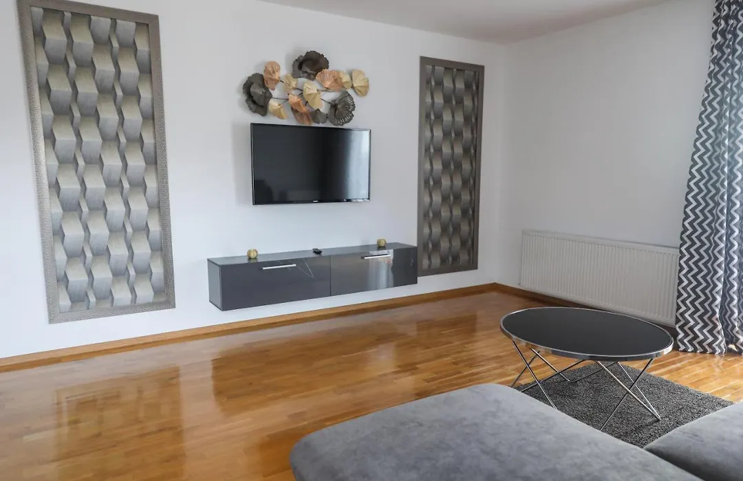 5 Star Residence-1