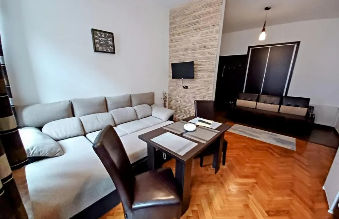 Poarta Schei Residence-1