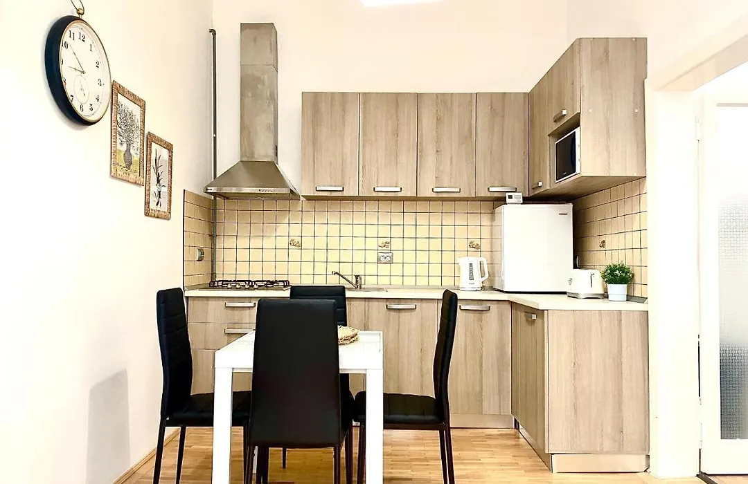 Republique Family Apartment-1
