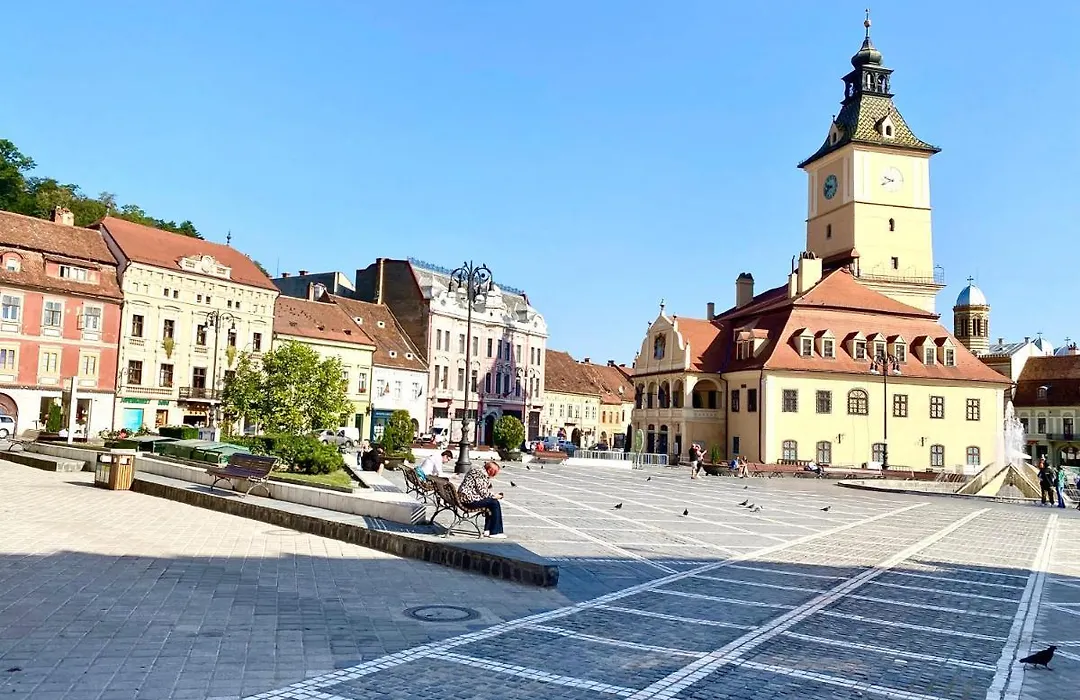 10 Council Square-1