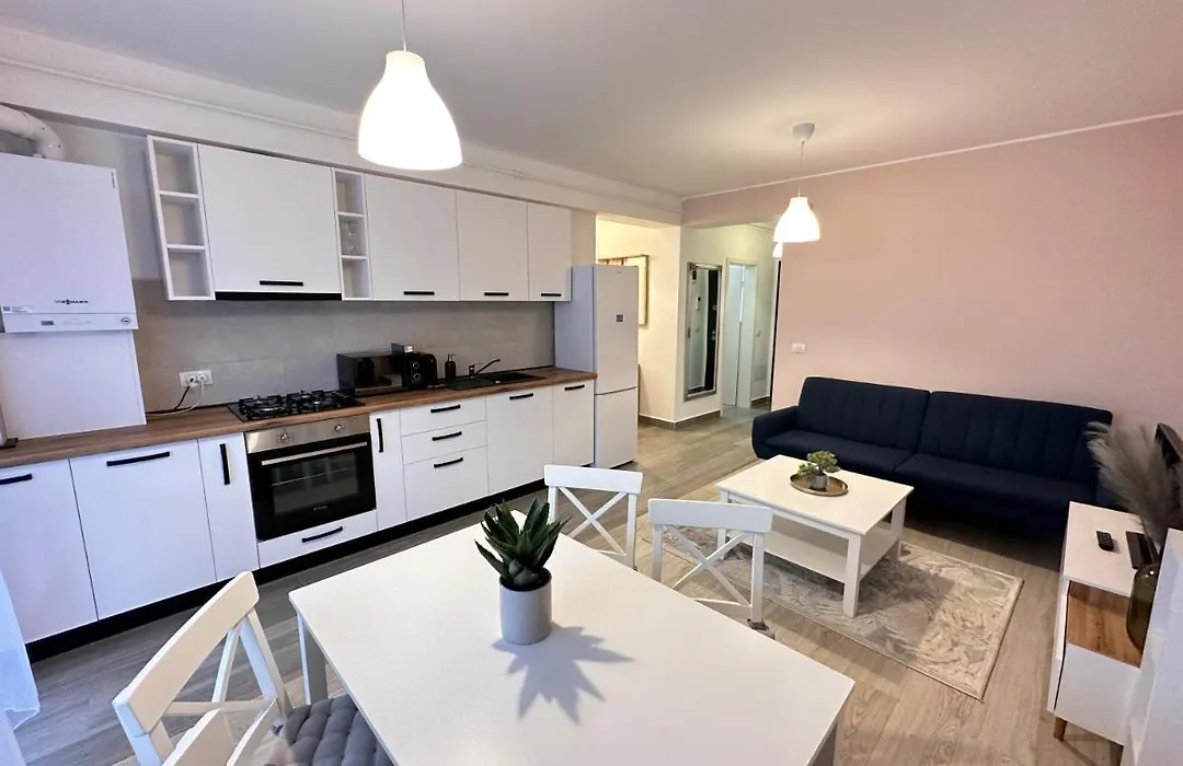 Cozy Studios And Apartments At Grandis Residence #Brasov-1