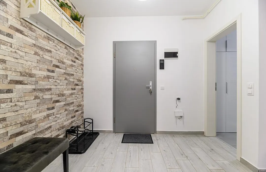 Sia Apartment-1