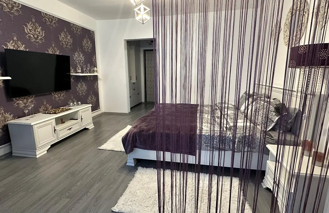 Etoile Studio-1
