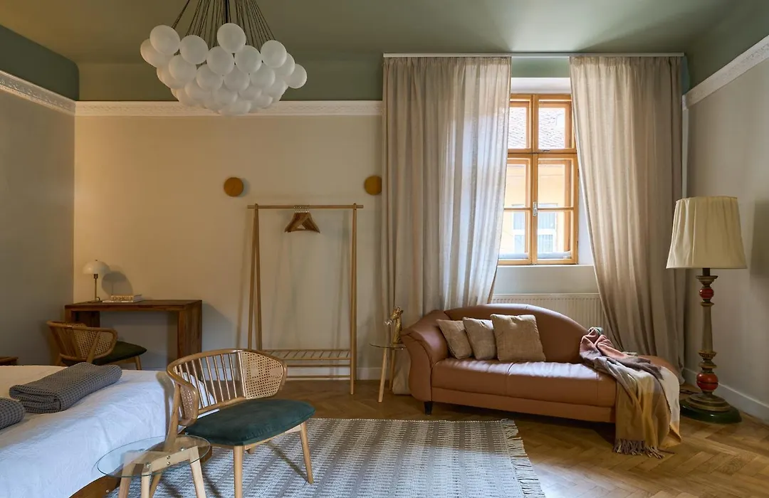 Belle Vista Guesthouse-1