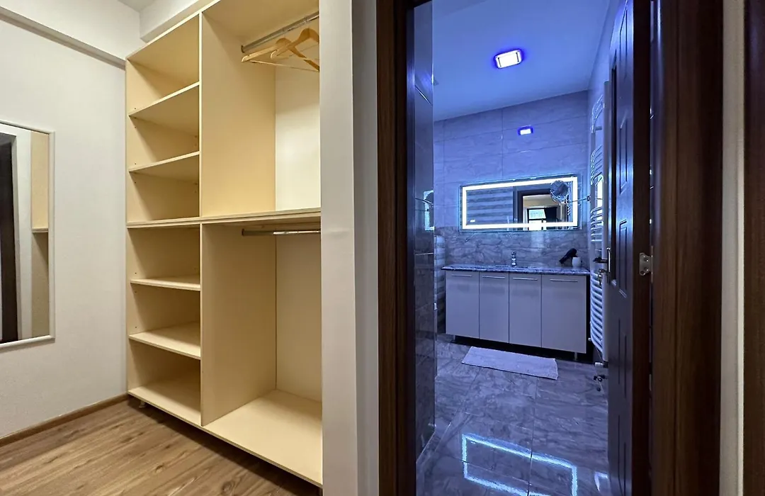Goodmood Apartment-1