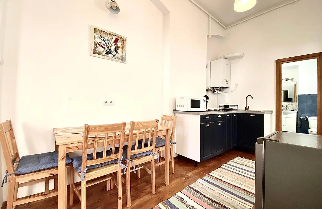 Central Pianissimo Apartment-1