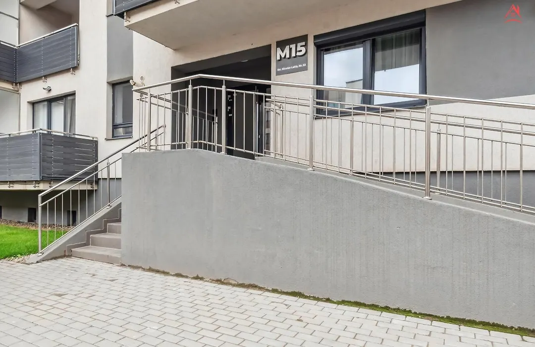 D&A Apartment With Private Parking-1
