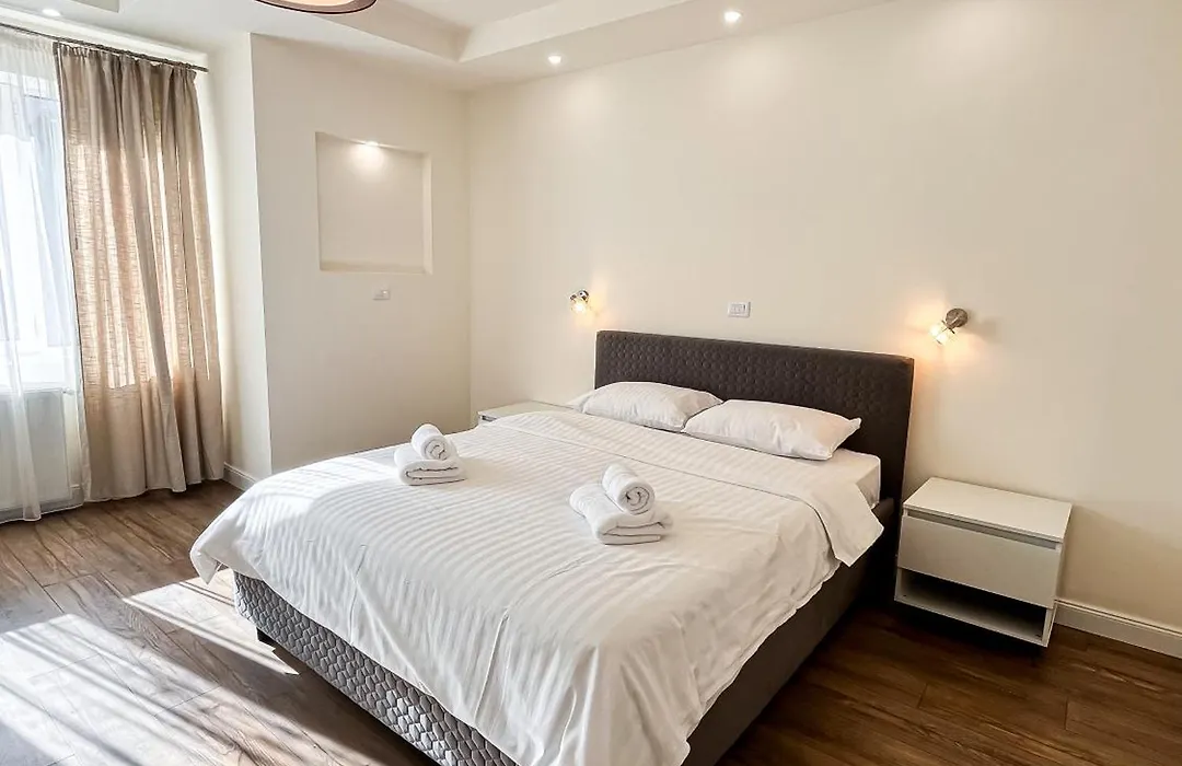 La Teatru - 2BD Apartment near Theatre&Old Town-1