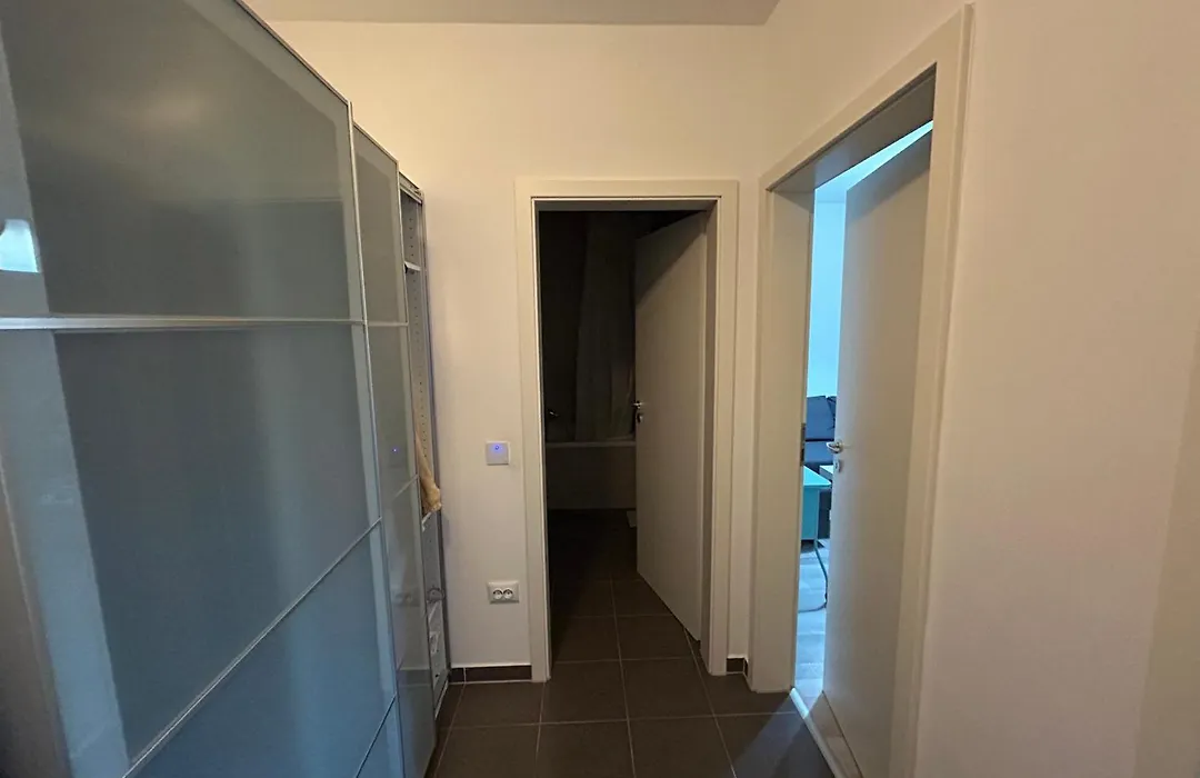 One Rent-1