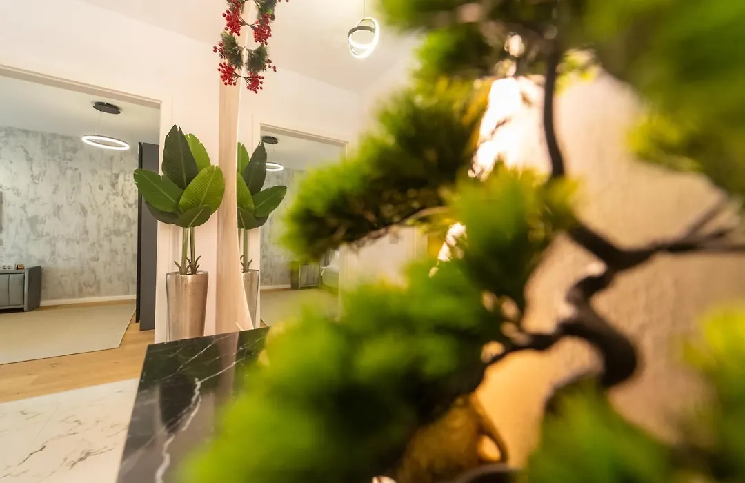 Golden Luxury Apartment-1