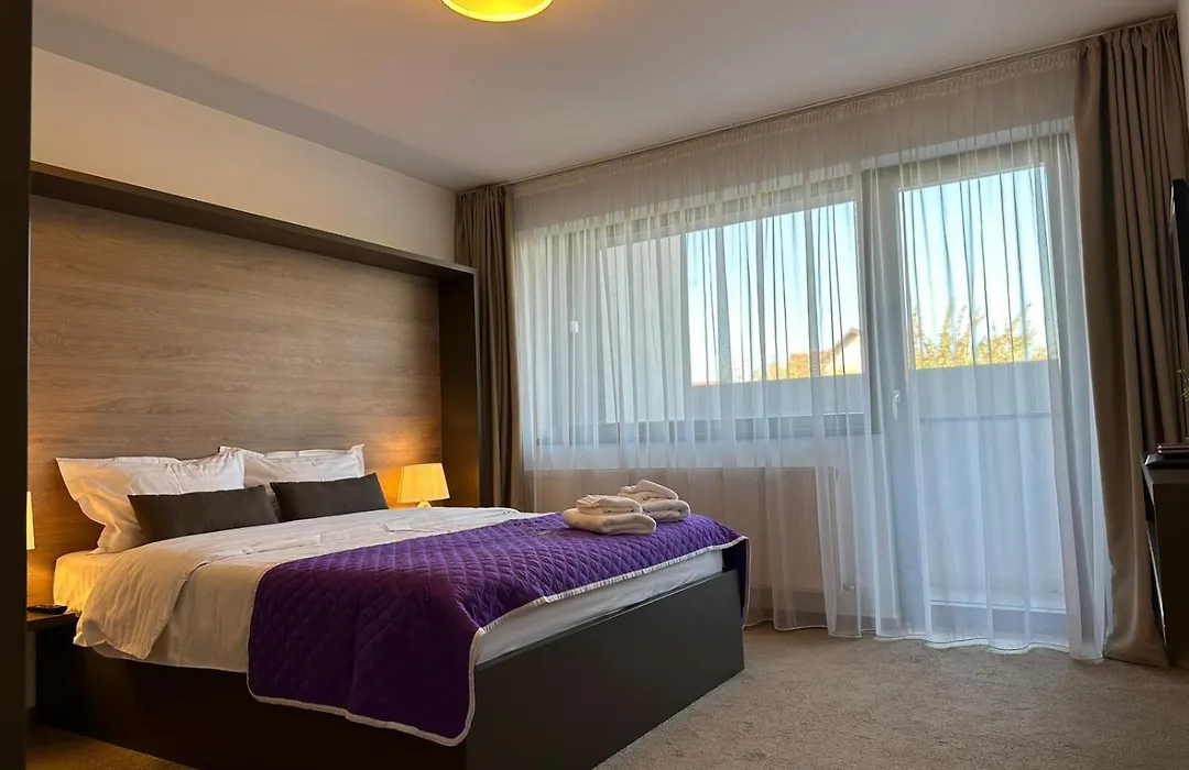 Luxury Studios & Apartments Aparthotel By Glam - Parking Free-1
