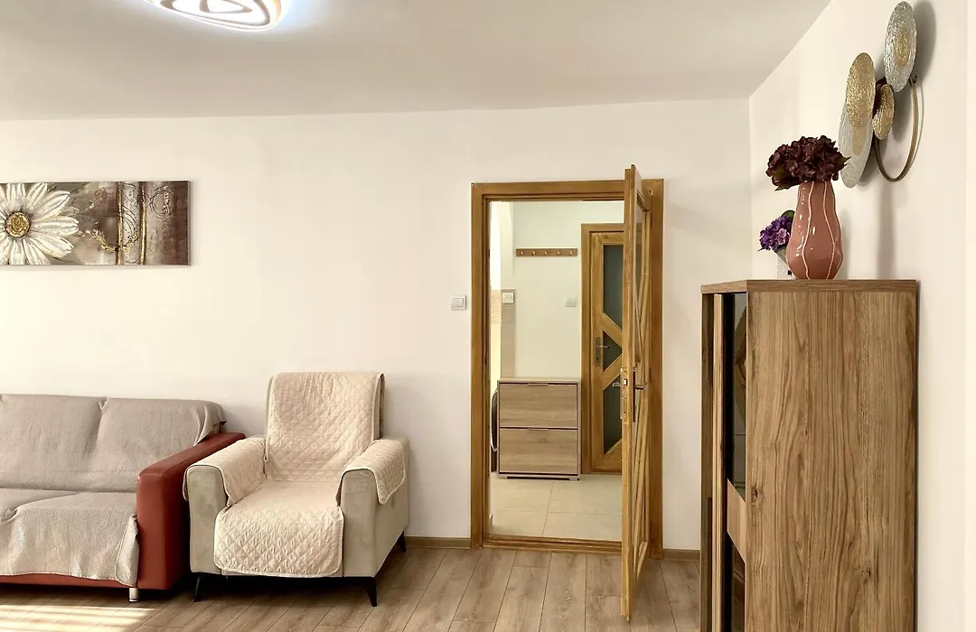 Kronstadt Apartment - Pet Friendly-1