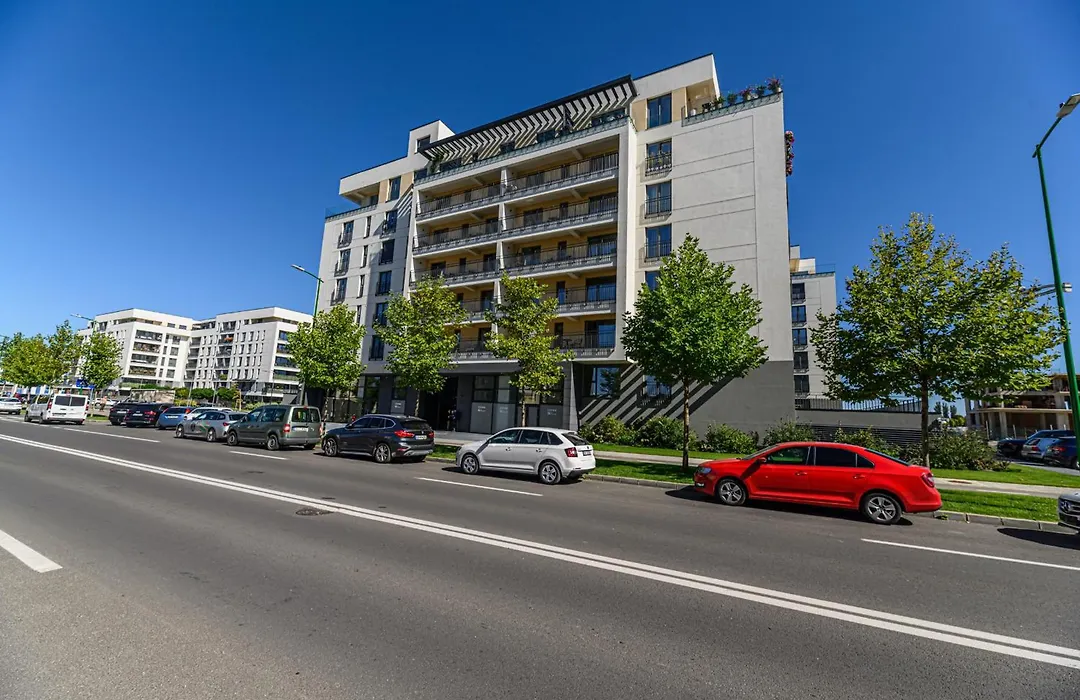 Nokturna Lyra Coresi Kasper Apartment With Parking-1
