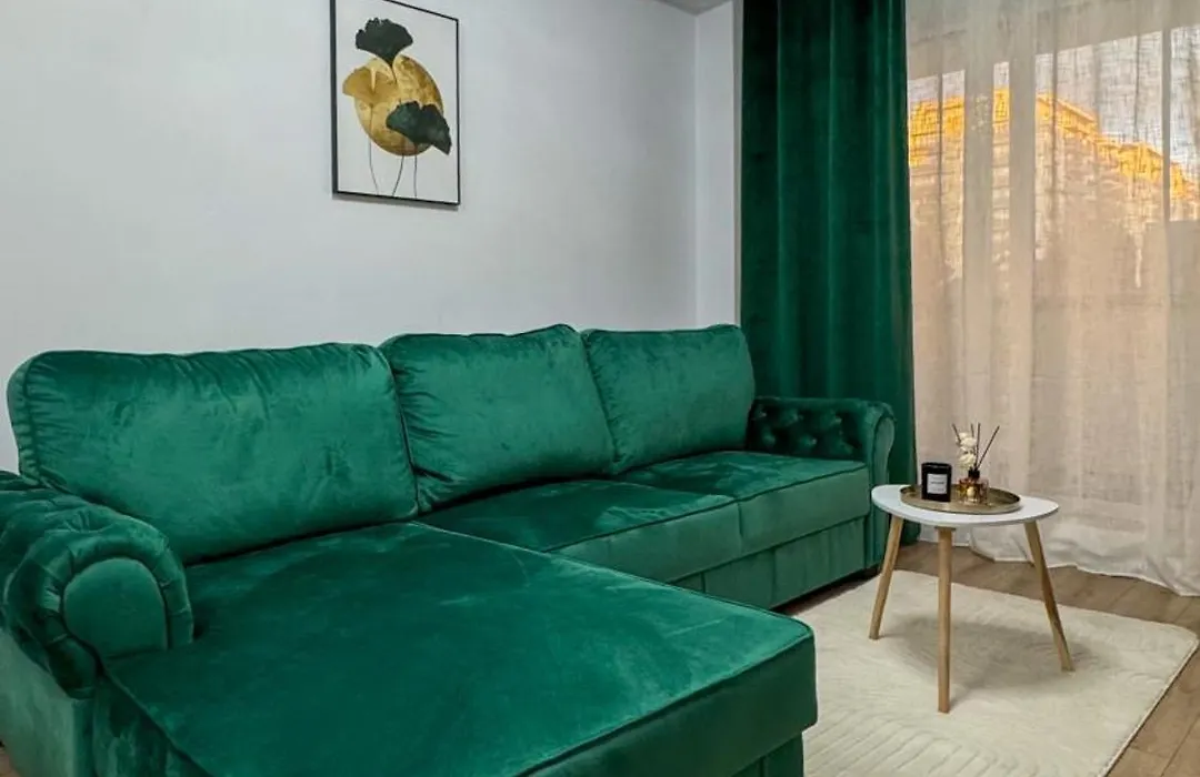Relax Apartments At Coresi Mall-1