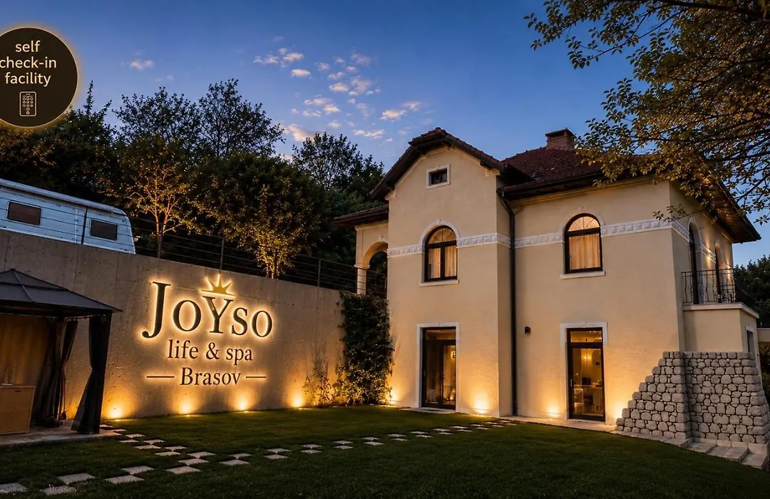 Joyso Life Brasov Apartments - Couples Only (Adults Only)-1