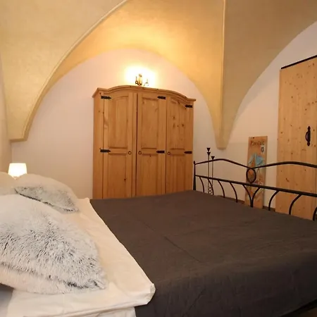 Gothic Apartment-3