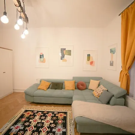 Jasmine Serenity Apartment - Central, Behind Black Church-2