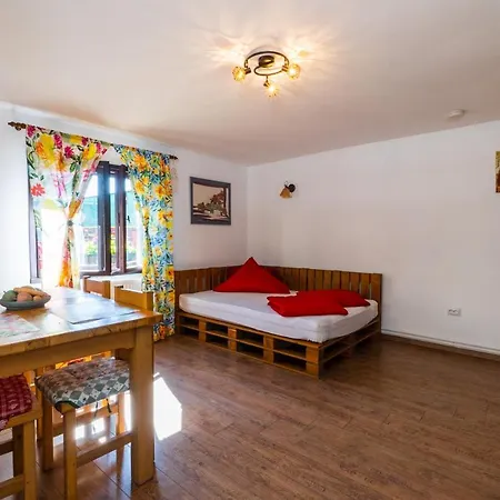 Sunset Cottage-2