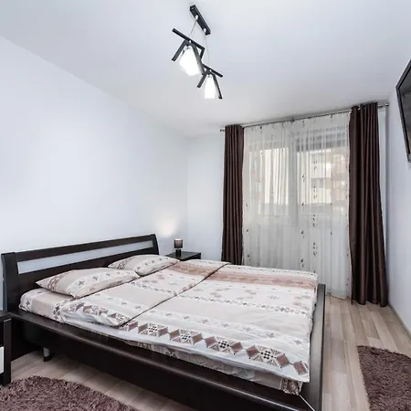 Apartament Brown Gem Brasov-3