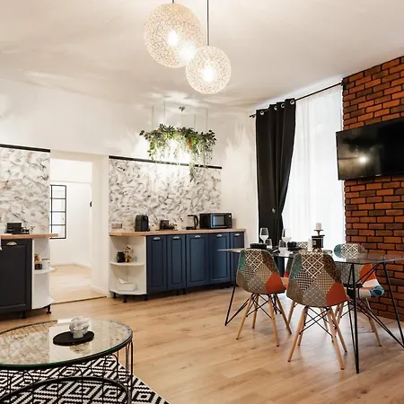 Comfee Apartment - Ultracentral-3