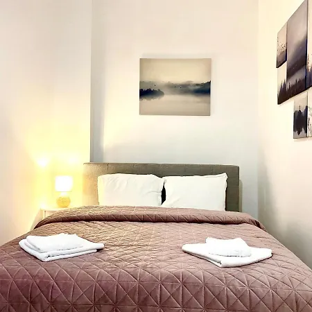 Republique Family Apartment-3