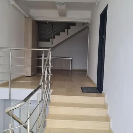 Swiss Apartment 8-2