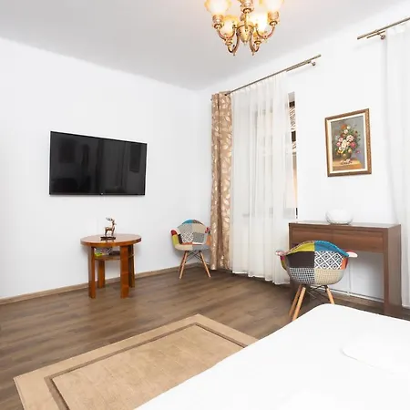 Wagner Apartment-3