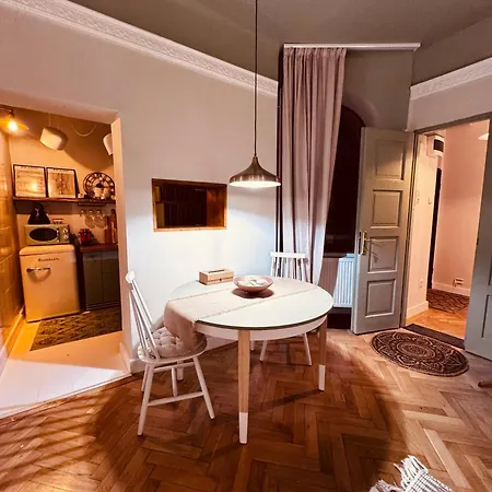 Belle Vista Guesthouse-3