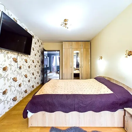 Toni'S Place-2