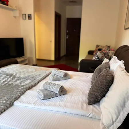 Inisteresidence-2