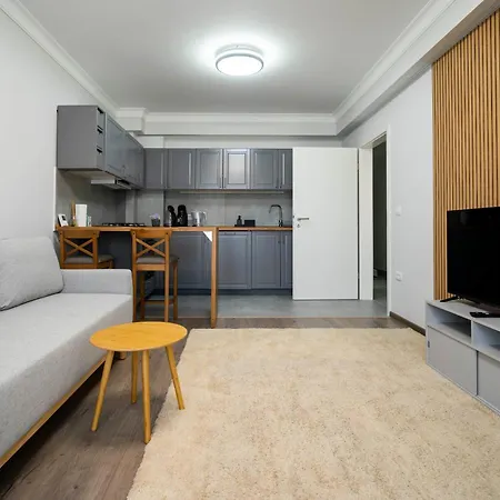 Highview Studio-3