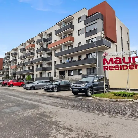 D&A Apartment With Private Parking-3