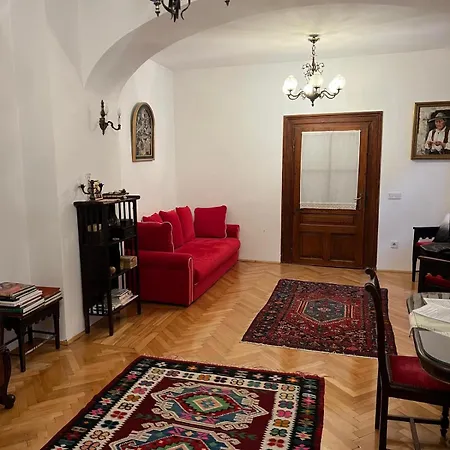 Casa Livia Brasov-2