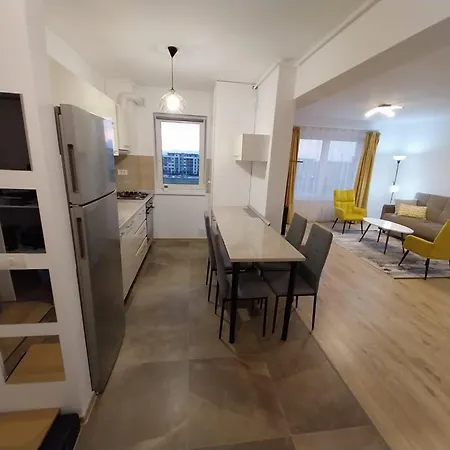 Coresi Mall Top City Apartments 52 Stefan Baciu,-3