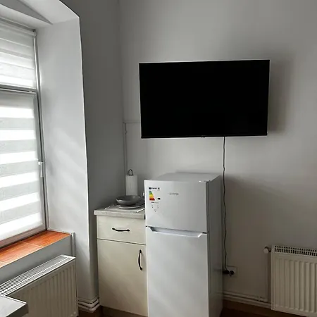Popi Studio 1-2