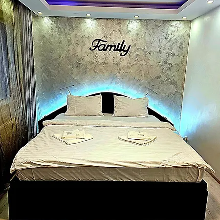 Luxury Paul Apartment Green, Private & Accessible-2