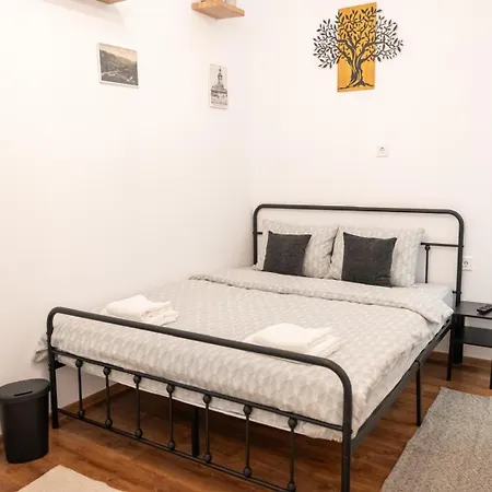 Republicii Central Loft 2-2