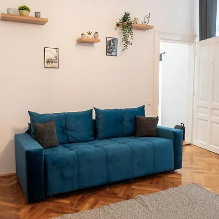 Republicii Central Loft-3