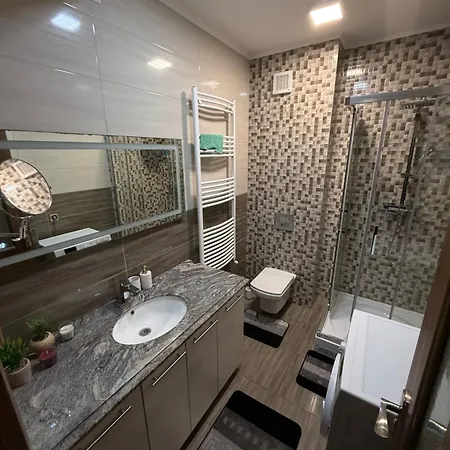 Apartament Isaran-3