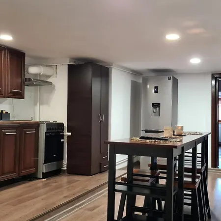 Town Square Loft Apartment-3