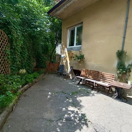 Pif Apartments Sadoveanu-2