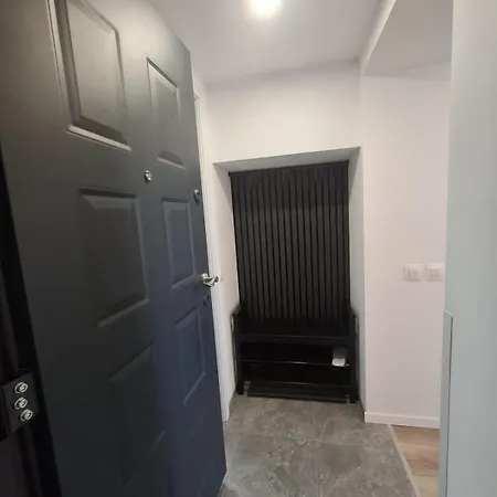 Tiny Urban Escape-3