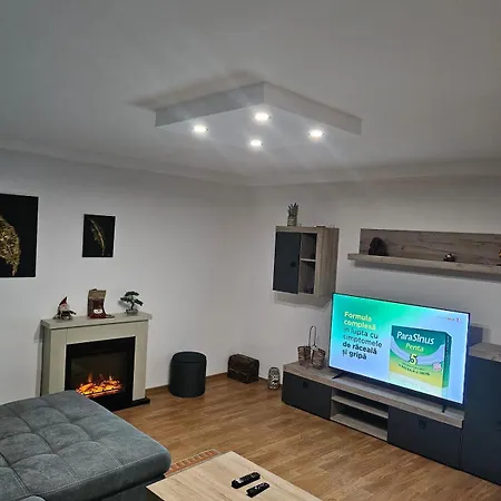 Astoria apartment-2