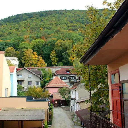 John Residence Brasov Old Town Apartments With Mountain View And Parking-2